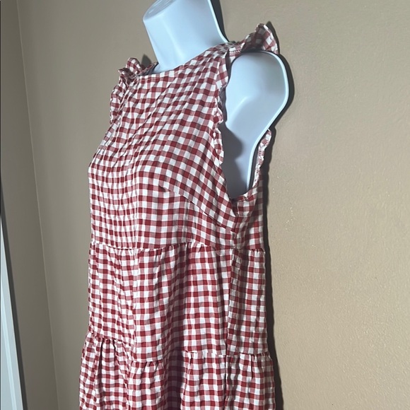 Red and White Tiered Flutter Sleeve Sundress - Picture 3 of 16